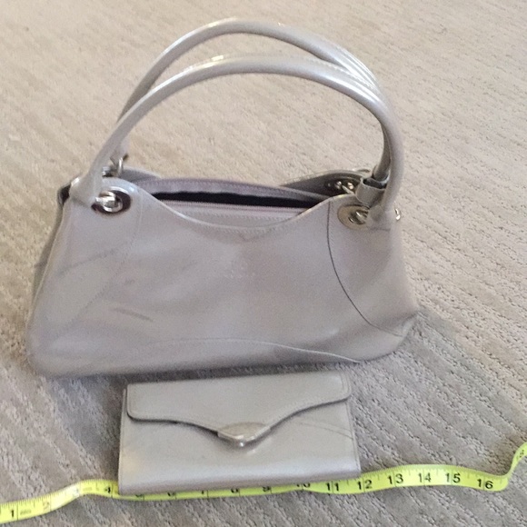 Beijo Purse w/ matching wallet - Picture 6 of 8